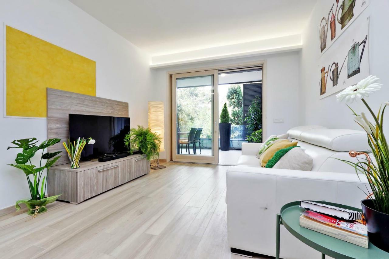 Green Terraced Apartment. 3 Stops From Colosseum المظهر الخارجي الصورة